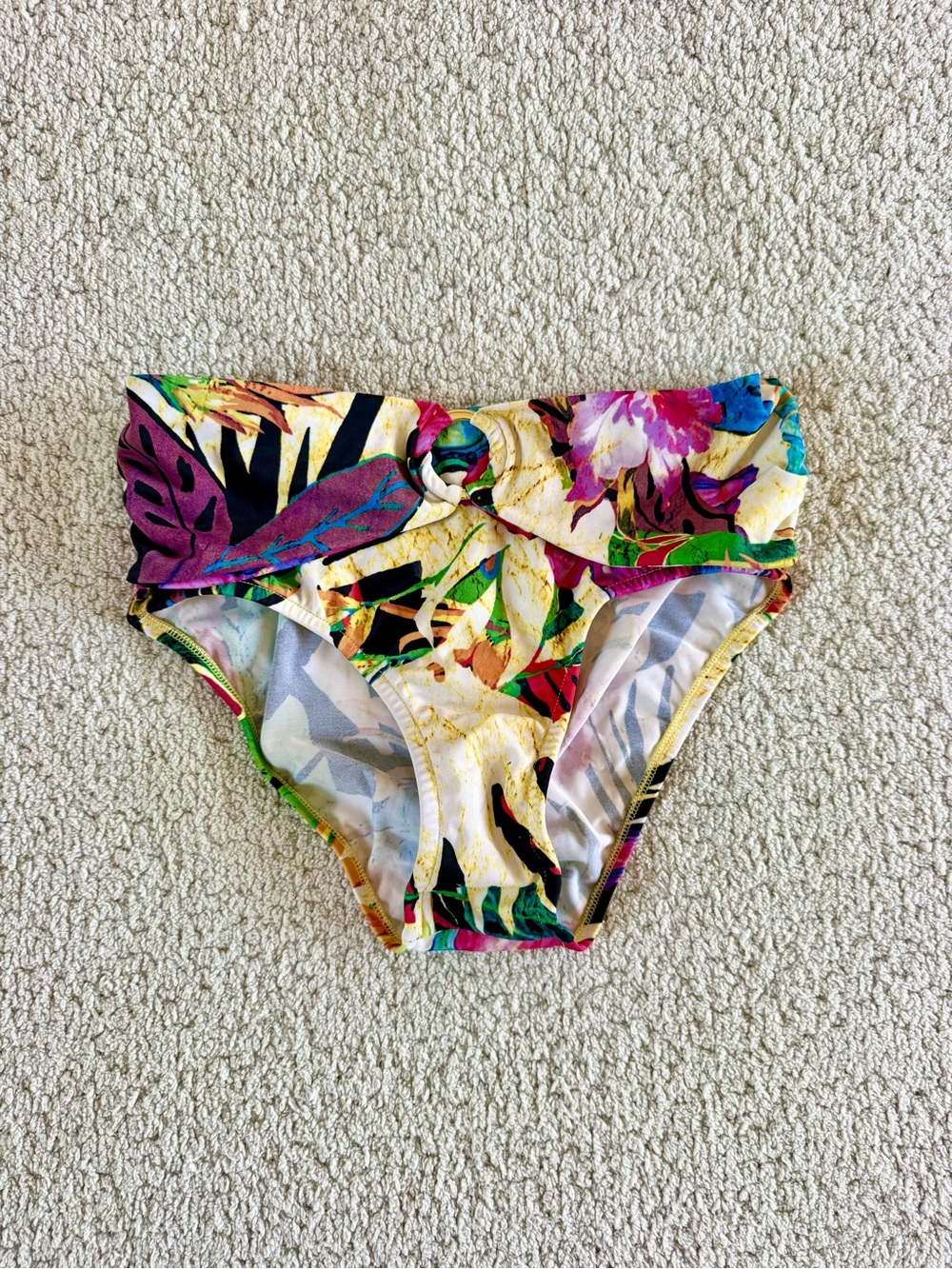 VENUS Swimwear twist-front bikini bottom size 2 NEW